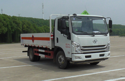 躍進c500黃牌單橋氣瓶運輸車圖片