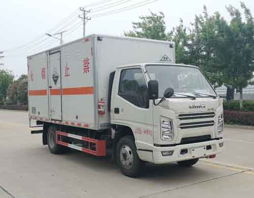 江鈴順達腐蝕性物品廂式運輸車圖片