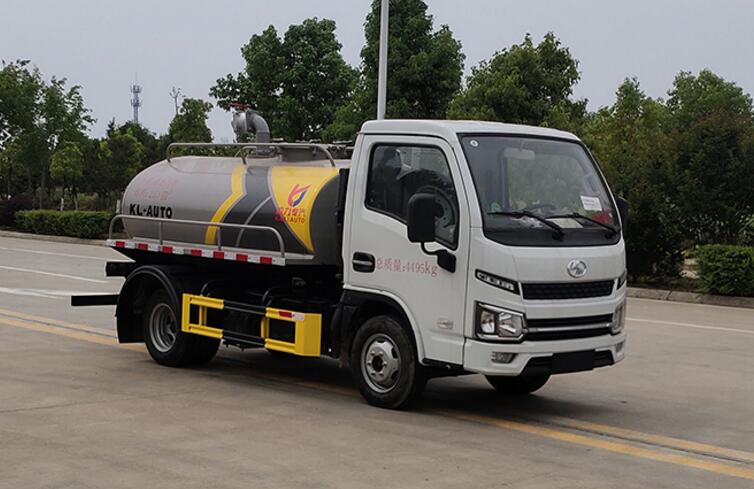 躍進3方國六吸糞車圖片